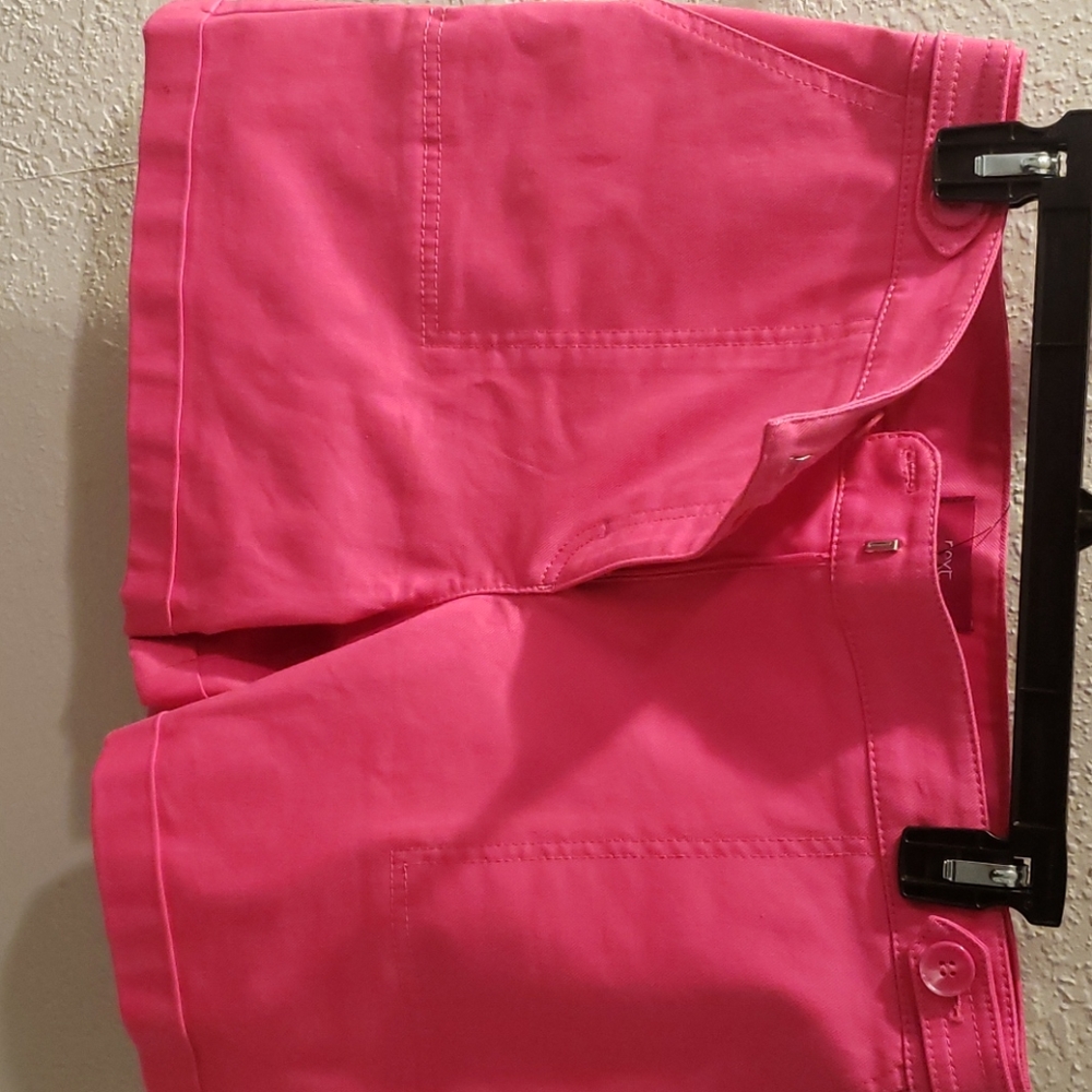 NWT Pink cargo shorts